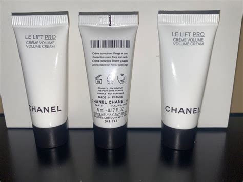 chanel le lift pro volume review.